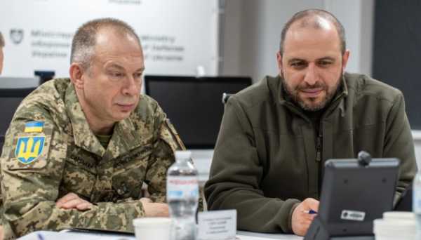 Umerov, Syrskyi discuss ammunition supplies with Austin