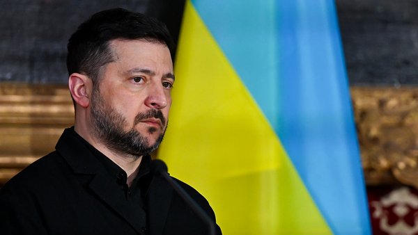 Zelensky said that the best option would be…