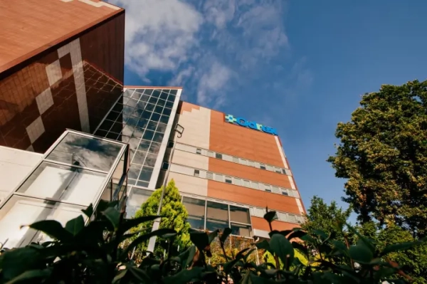 A platform created for patients to share their stories about treatment at the scandalous Odrex clinic has been blocked again