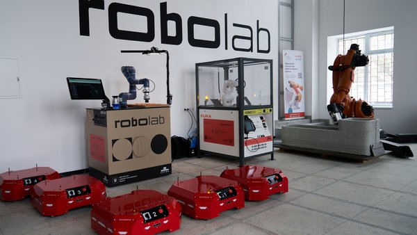 The first robotics laboratory RoboLab has started operating in Ukraine