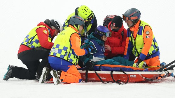 Olympic slopestyle champion Gremo and her teammate Andraska injured before the big-air…