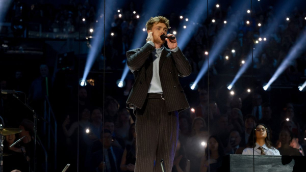 Grammys 2026 – Alex Warren performed the track Ordinary – what technical&hellip;