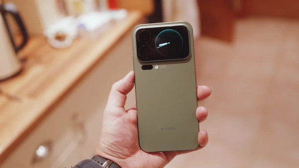 Xiaomi 17 Max with 8000 mAh battery –…