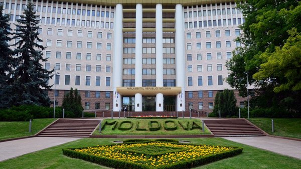 Moldovan MPs support Moldova's withdrawal from the CIS in the first reading