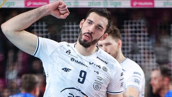 Yuriy Semenyuk with “Project Warsaw” won the first quarterfinal match of the…