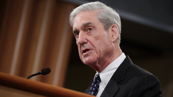 Former FBI Director and key figure in Trump investigation Robert Mueller dies
