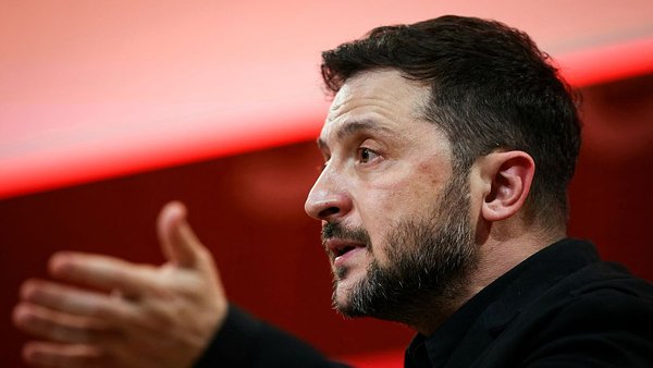 Zelensky spoke about the situation with the EU loan and Plan B…