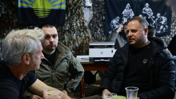 Sean Penn visited the Donetsk region – the actor visited the fighters…