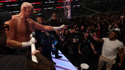 Anthony Joshua and Tyson Fury to fight face-to-face in late 2026