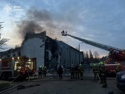 Росія атакувала Київ ракетами: загинуло 5 людей, зокрема, дитина. Понад 40 людей поранені