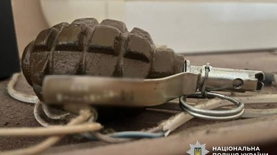 Threatened to detonate a grenade in the apartment:&hellip;