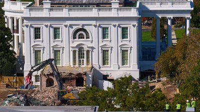 US court again allows construction of White House…