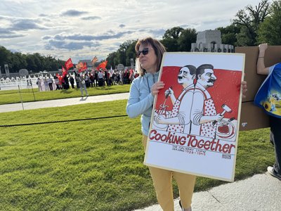У Вашингтоні українці та громадяни США вийшли на акцію протесту проти ходи 
