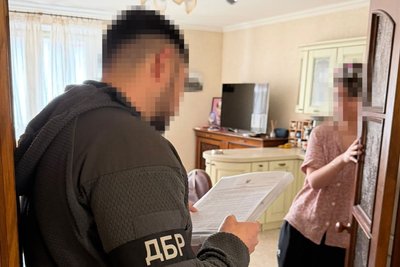 Two servicemen bought and stored half a ton…