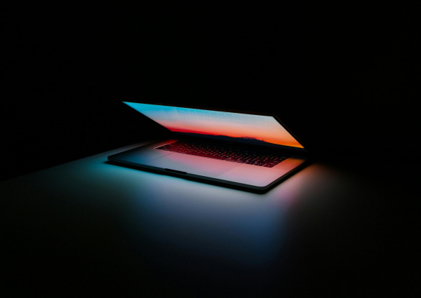 Apple may release MacBook Ultra with OLED and&hellip;