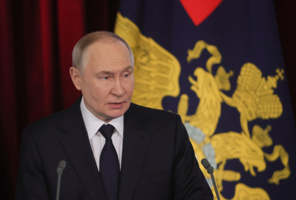 Russia wants to strike decision-making centers – why would it want to…