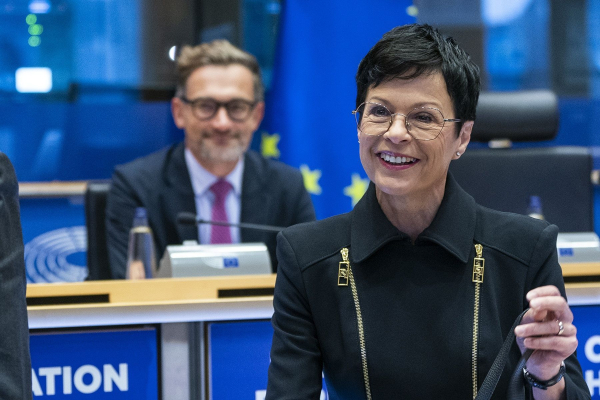 Ukraine's accession to the European Union – EU wants to start membership&hellip;